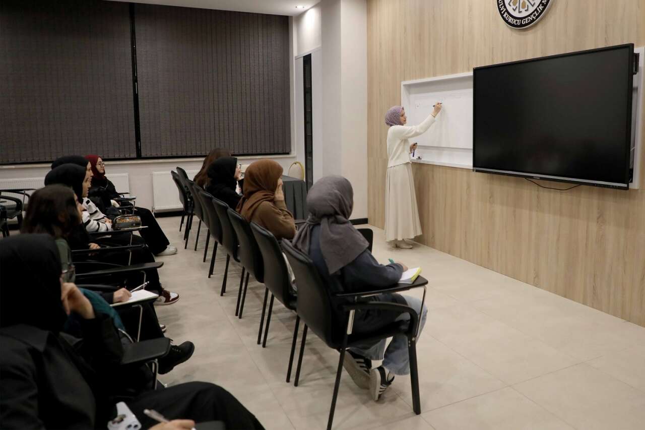 Konya’da genç yetenekler geleceğe bu merkezle hazırlanıyor 1